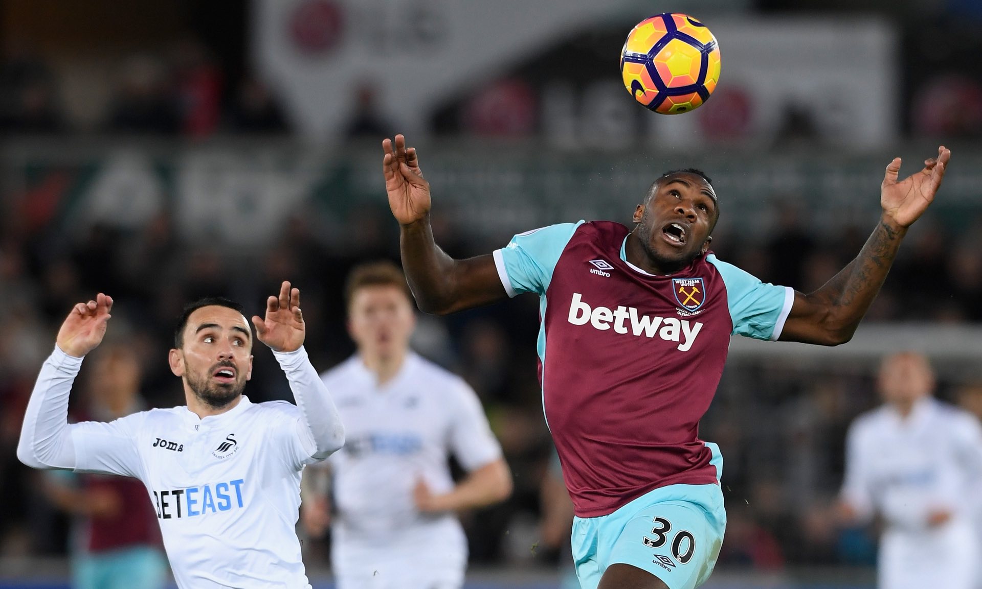 中场控制 中场控制